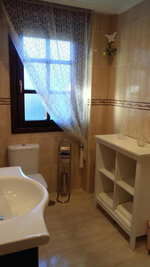 Chalet Cerca De Noja Con Acceso A Spa Beranga Buitenkant foto